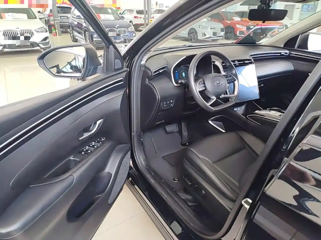 Hyundai Tucson — миниатюра 16