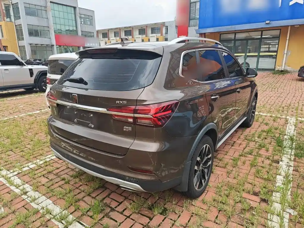 Roewe RX5 — миниатюра 7
