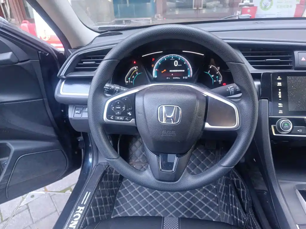 Honda Civic — миниатюра 6