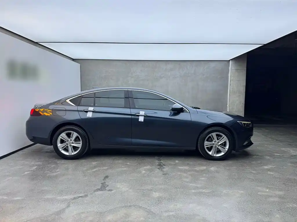 Buick Regal — миниатюра 5
