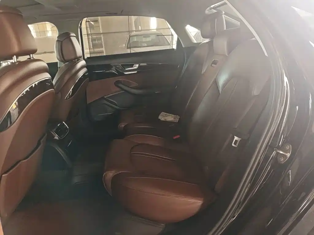 Audi A8 — миниатюра 17