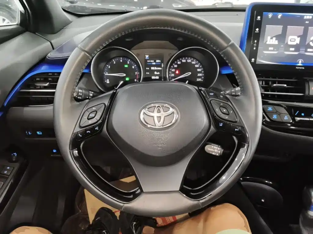 Toyota IZOA — миниатюра 11