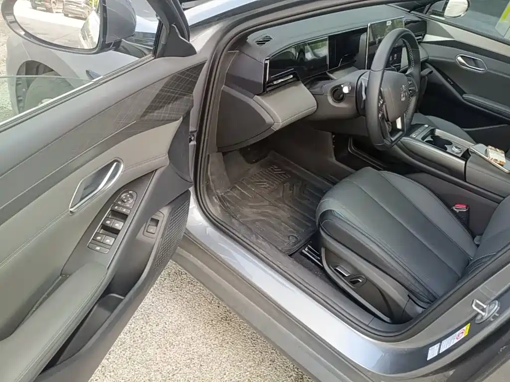 BYD Qin L — миниатюра 16