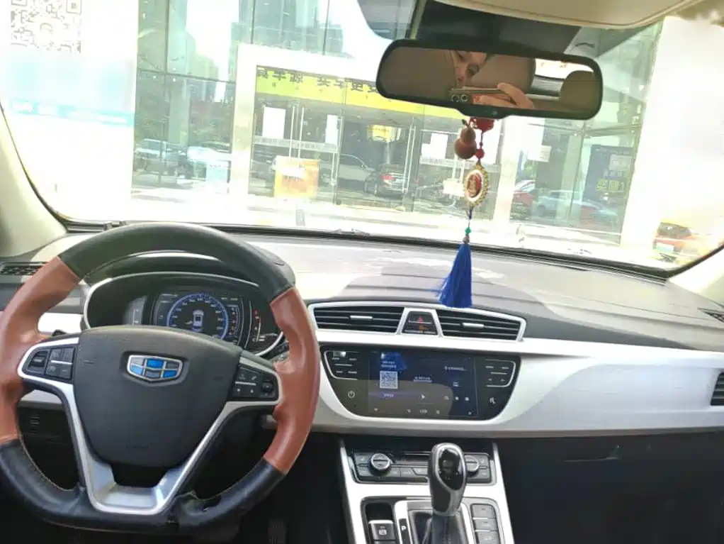 Geely Boyue — миниатюра 12