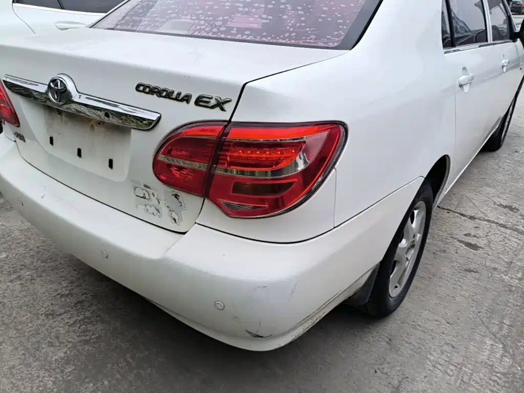 Toyota Corolla — миниатюра 8