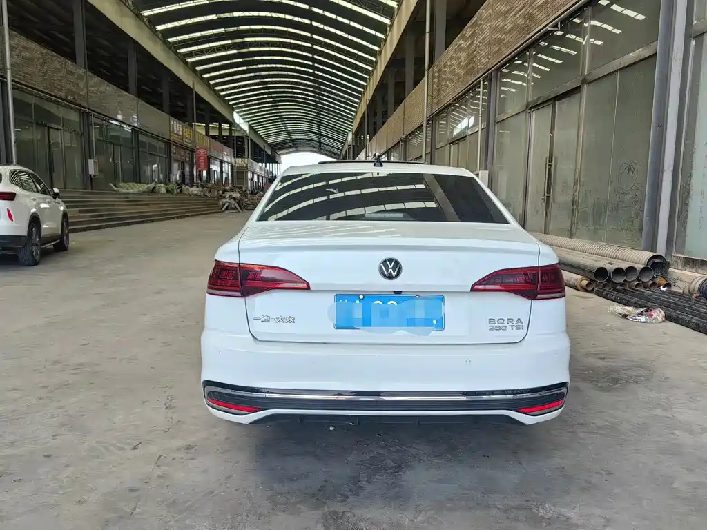 Volkswagen Bora — миниатюра 5