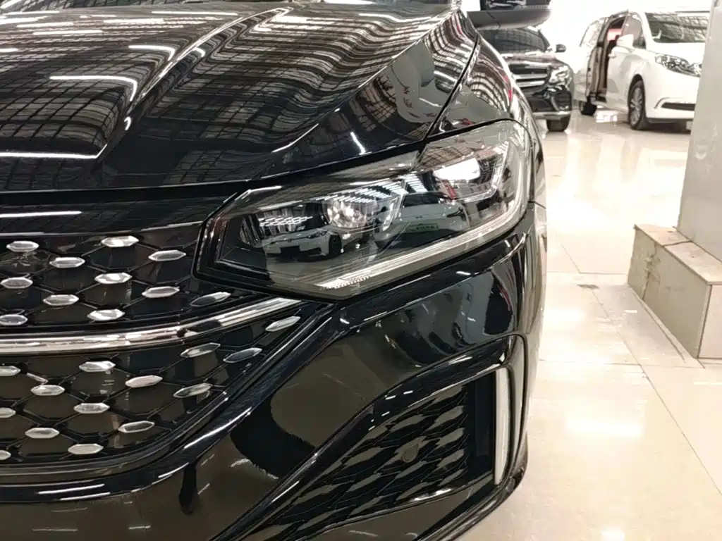 Volkswagen Lavida — миниатюра 24