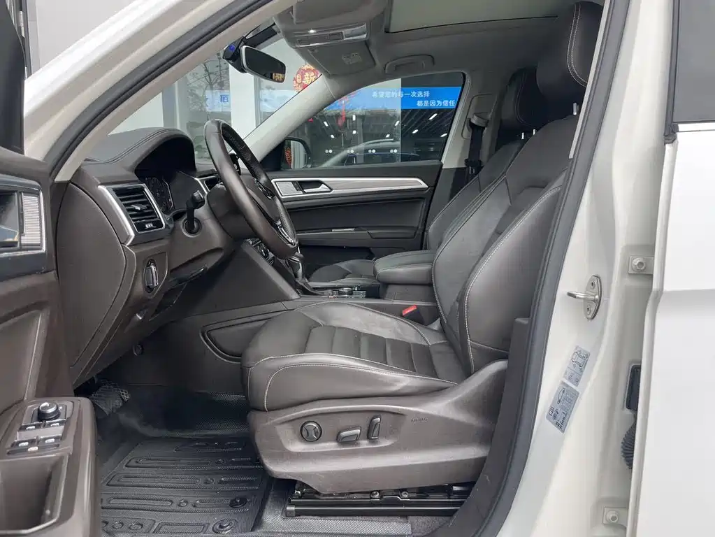 Volkswagen Teramont — миниатюра 5