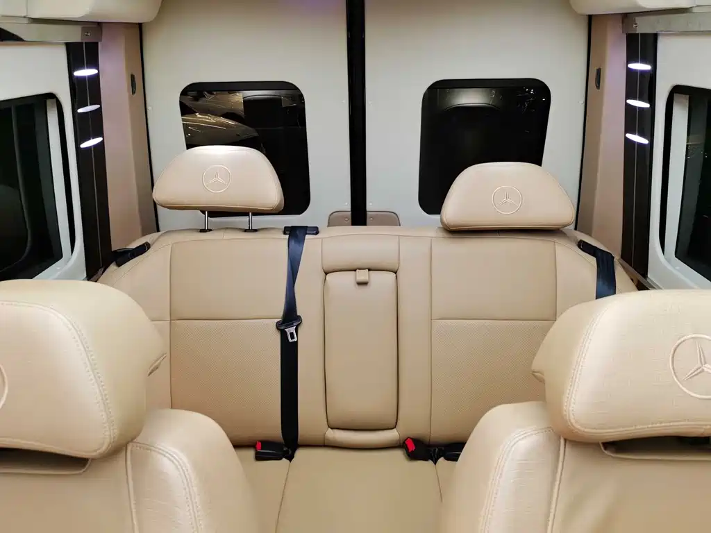 Mercedes-Benz Sprinter — миниатюра 20