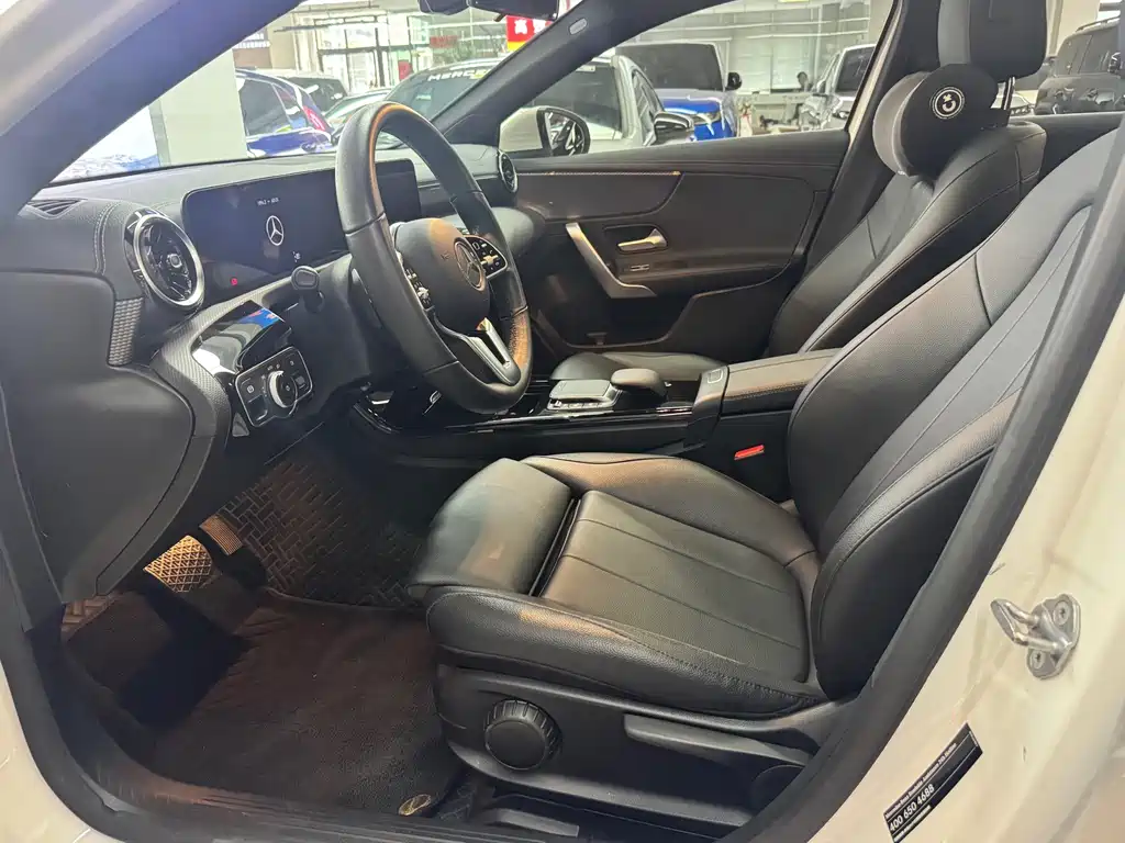 Mercedes-Benz A-Class — миниатюра 4