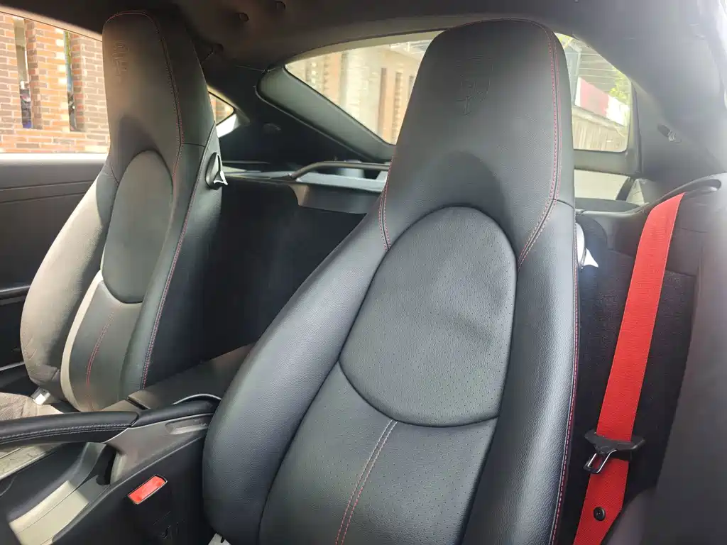Porsche Cayman — миниатюра 5