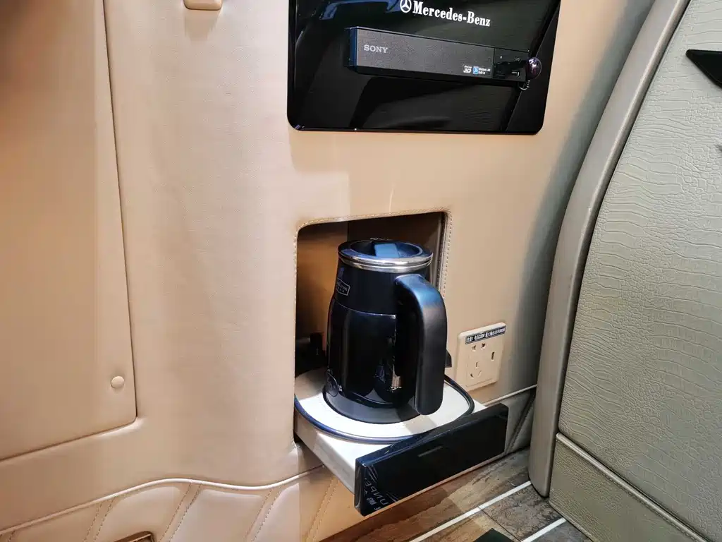 Mercedes-Benz Sprinter — миниатюра 17