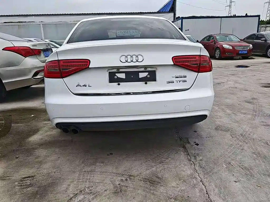 Audi A4L — миниатюра 8