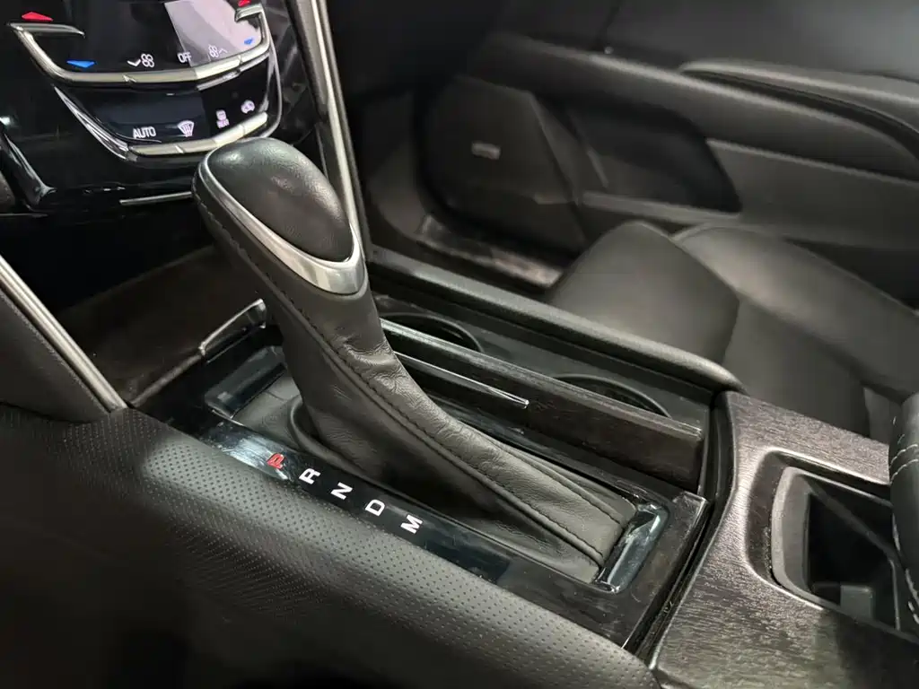 Cadillac XTS — миниатюра 17