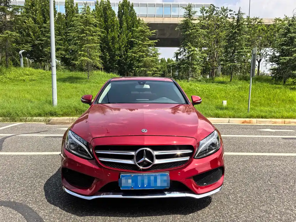 Mercedes-Benz C-Class — миниатюра 2