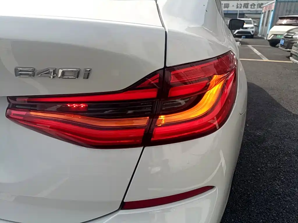 BMW 6 Series GT — миниатюра 8