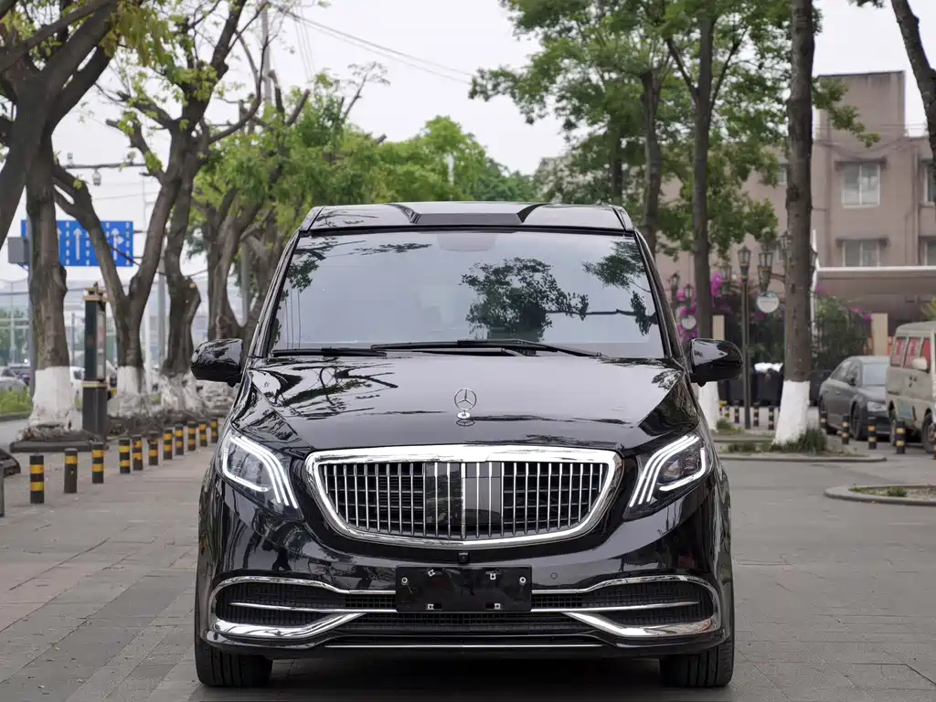 Купить Mercedes-Benz Vito