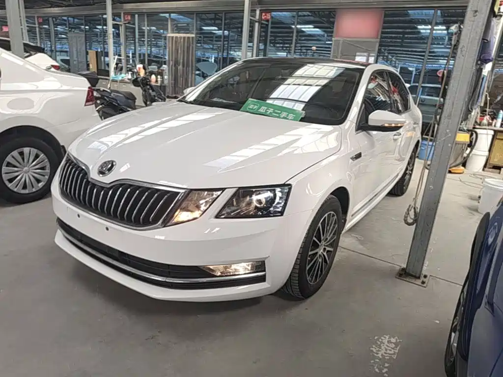 Skoda Octavia — миниатюра 2