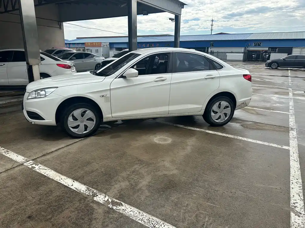 BAIC New Energy EU — миниатюра 2