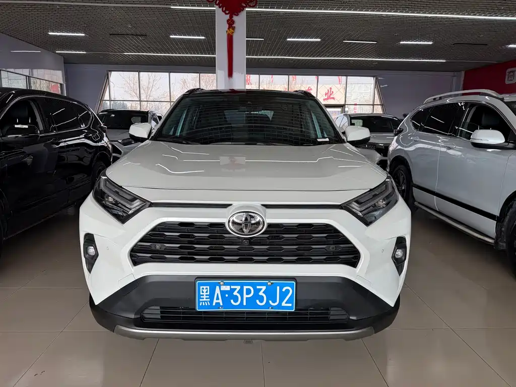 Toyota RAV4 — миниатюра 2