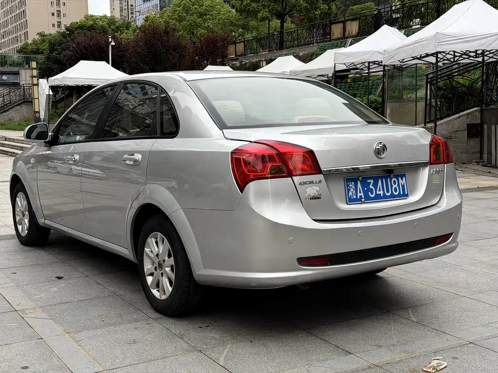 Buick Excelle — миниатюра 6