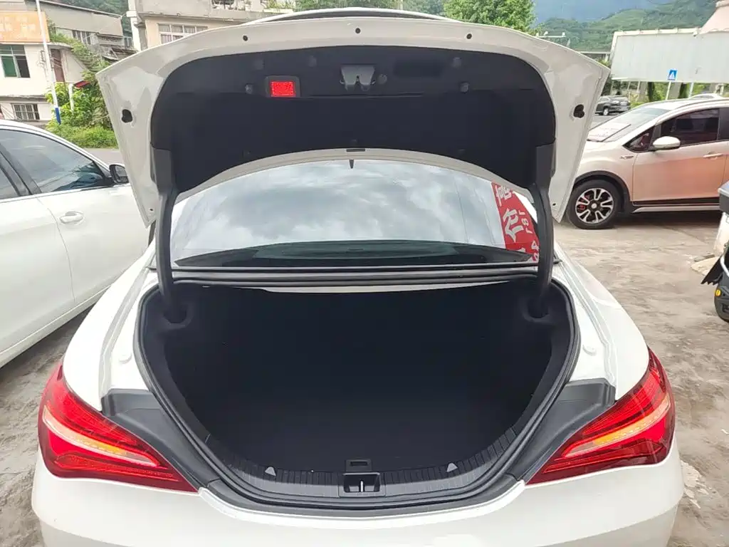 Mercedes-Benz CLA (Import) — миниатюра 19