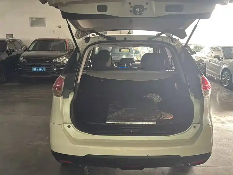 Nissan X-Trail — миниатюра 15