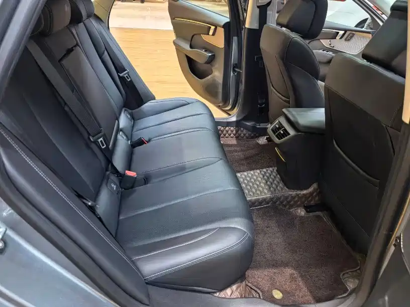 Buick LaCrosse — миниатюра 7