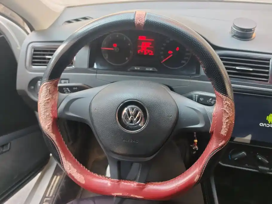 Volkswagen Santana — миниатюра 15