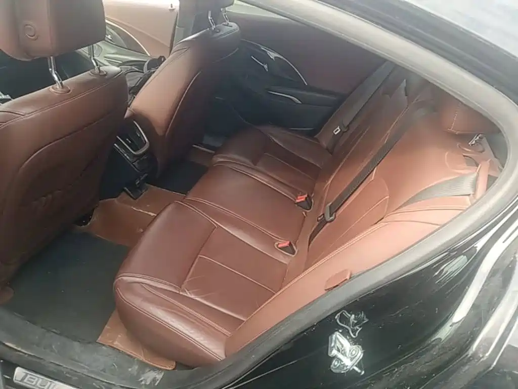 Buick LaCrosse — миниатюра 22