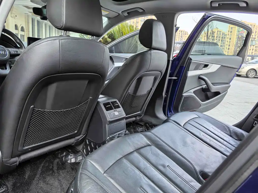 Audi A4L — миниатюра 7