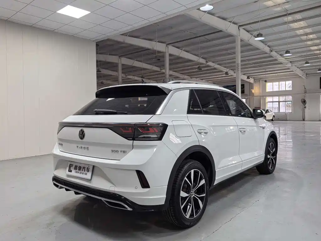 Volkswagen T-Roc — миниатюра 4