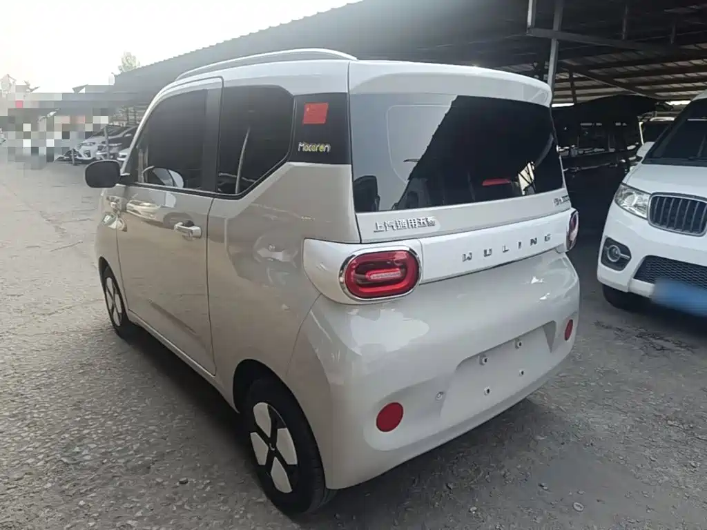 Wuling MINIEV — миниатюра 5