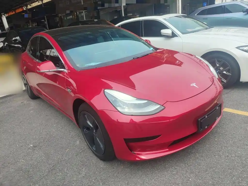 Tesla Model 3 — миниатюра 4