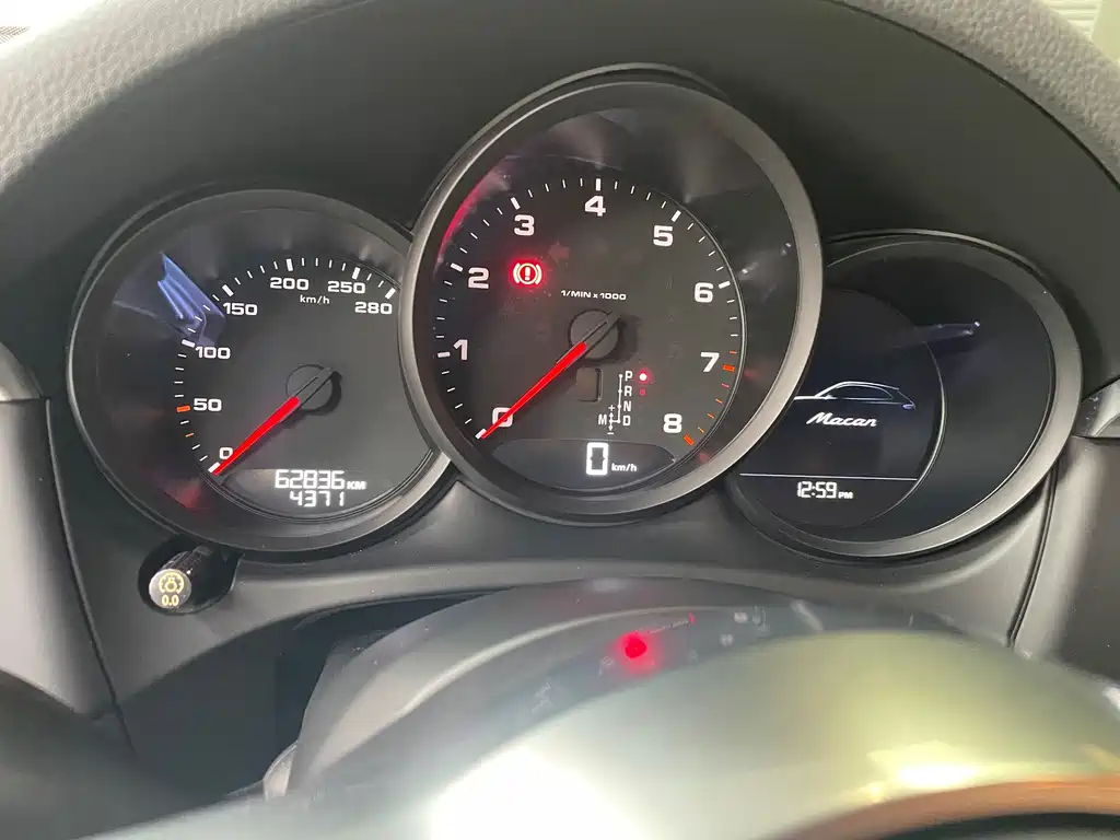 Porsche Macan — миниатюра 2