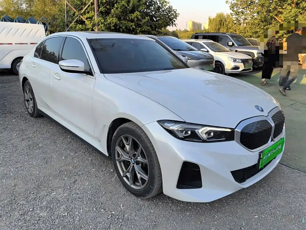 BMW i3 — миниатюра 4