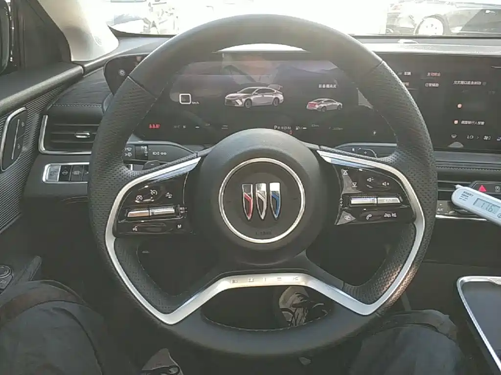 Buick LaCrosse — миниатюра 11