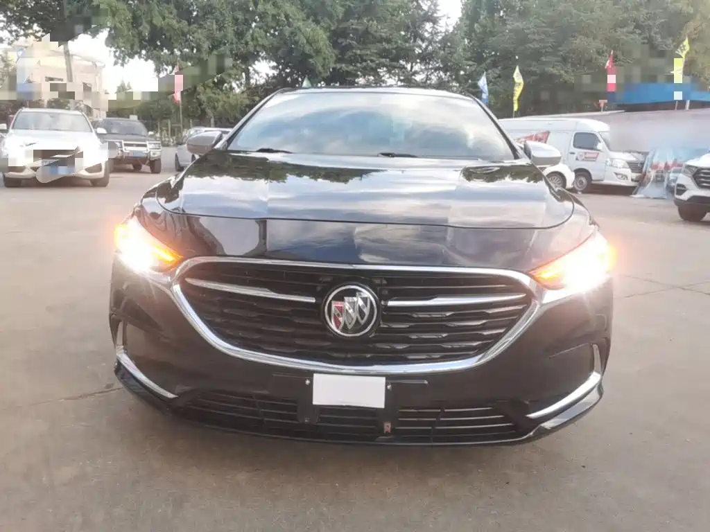 Buick LaCrosse — миниатюра 3