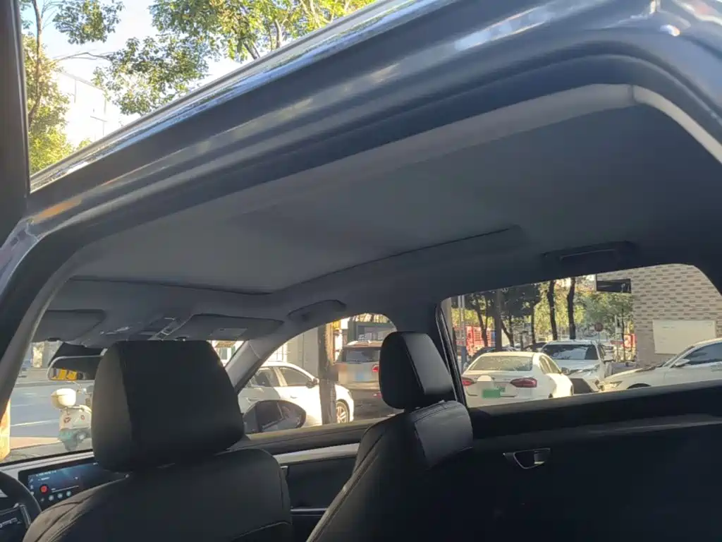 Wuling Xingchen — миниатюра 18