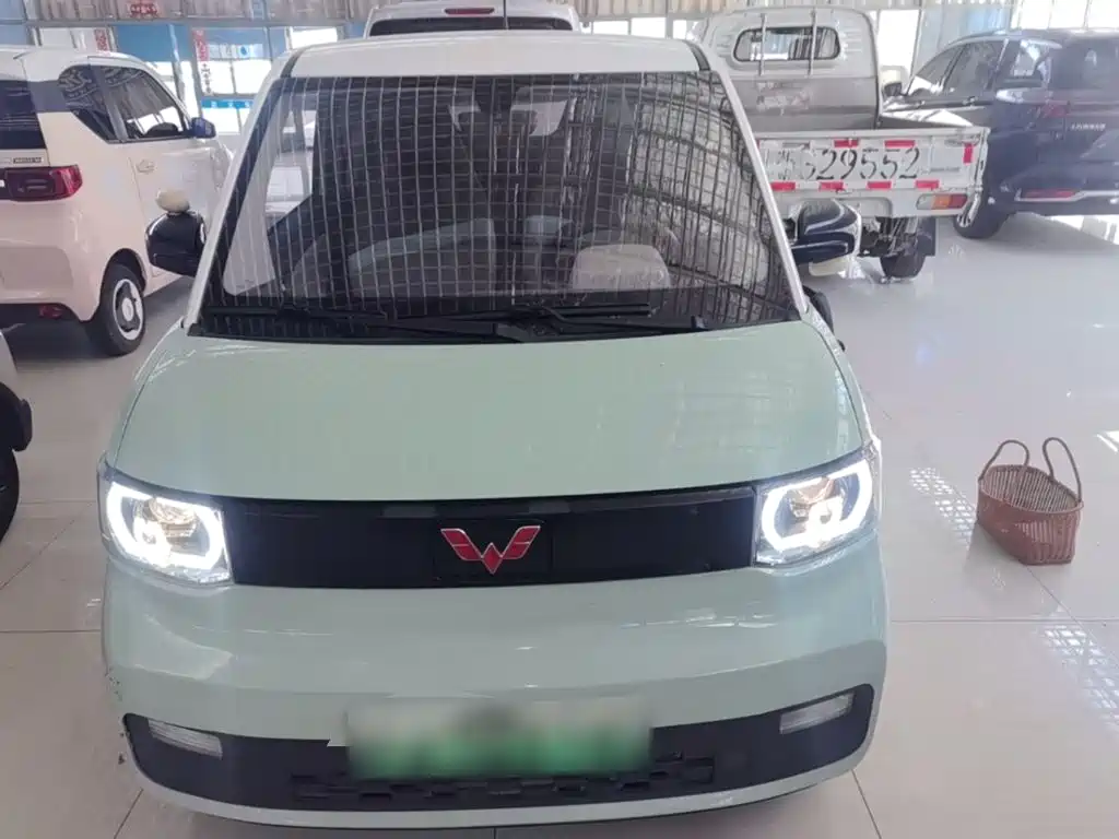 Wuling MINIEV — миниатюра 3