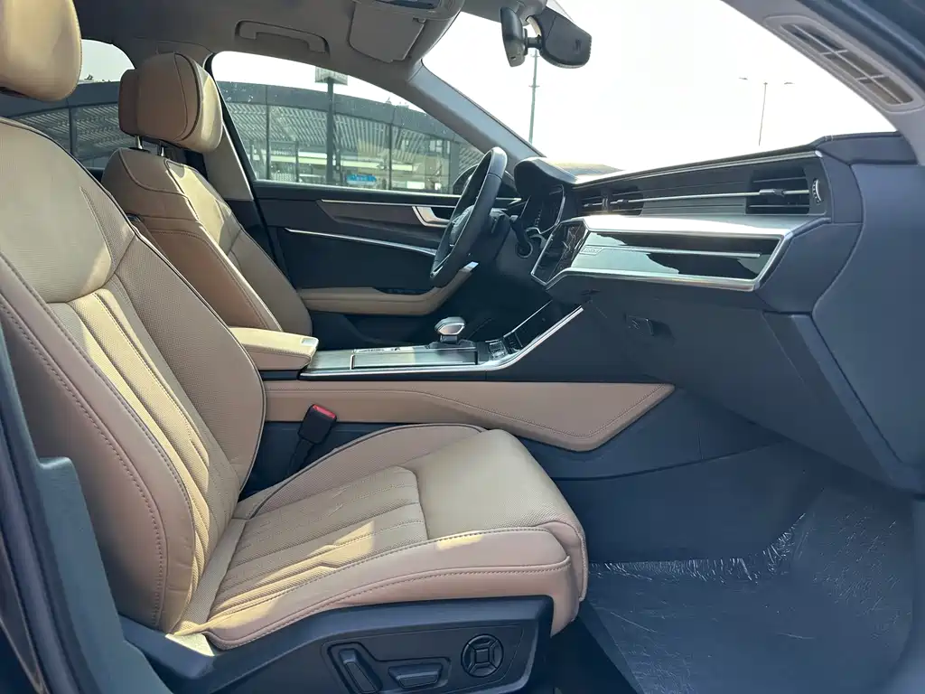 Audi A6L — миниатюра 19