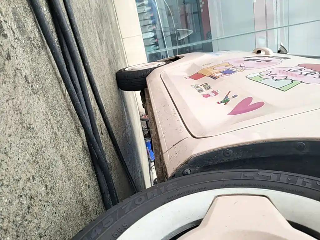 Wuling MINIEV — миниатюра 21