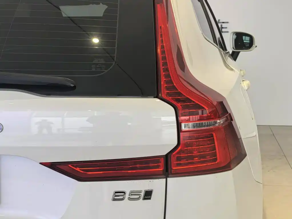 Volvo XC60 — миниатюра 16