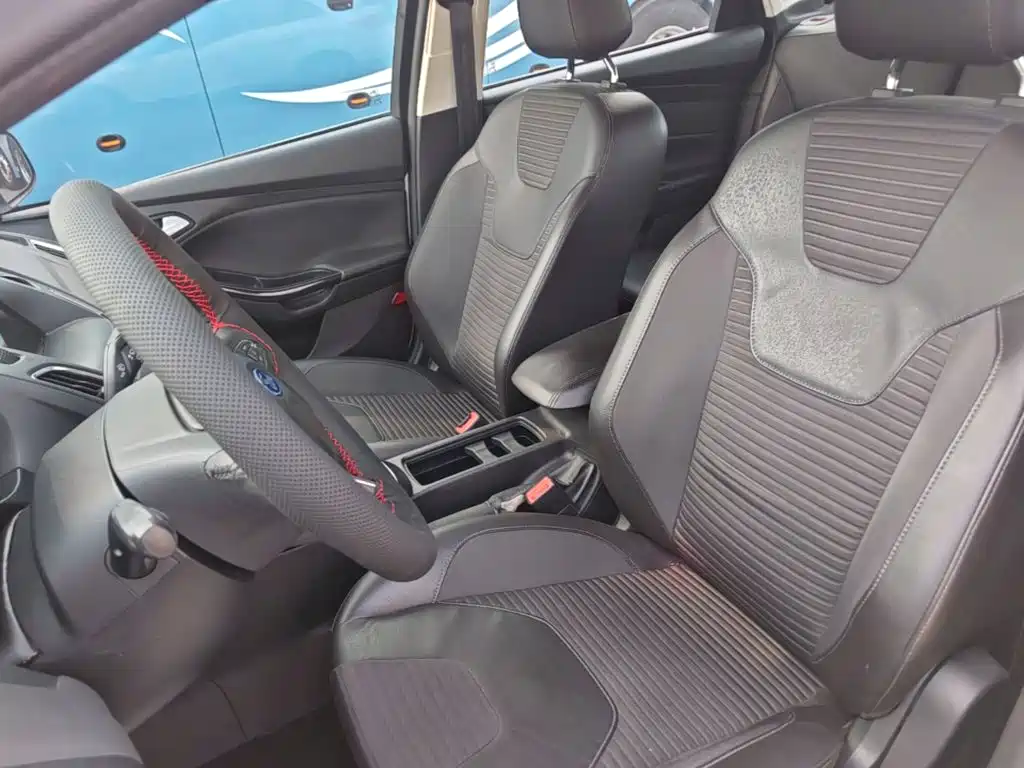 Ford Focus — миниатюра 15