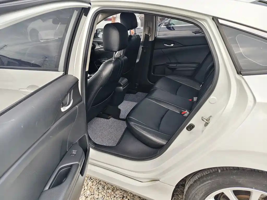 Honda Civic 2016 180TURBO CVT Comfort