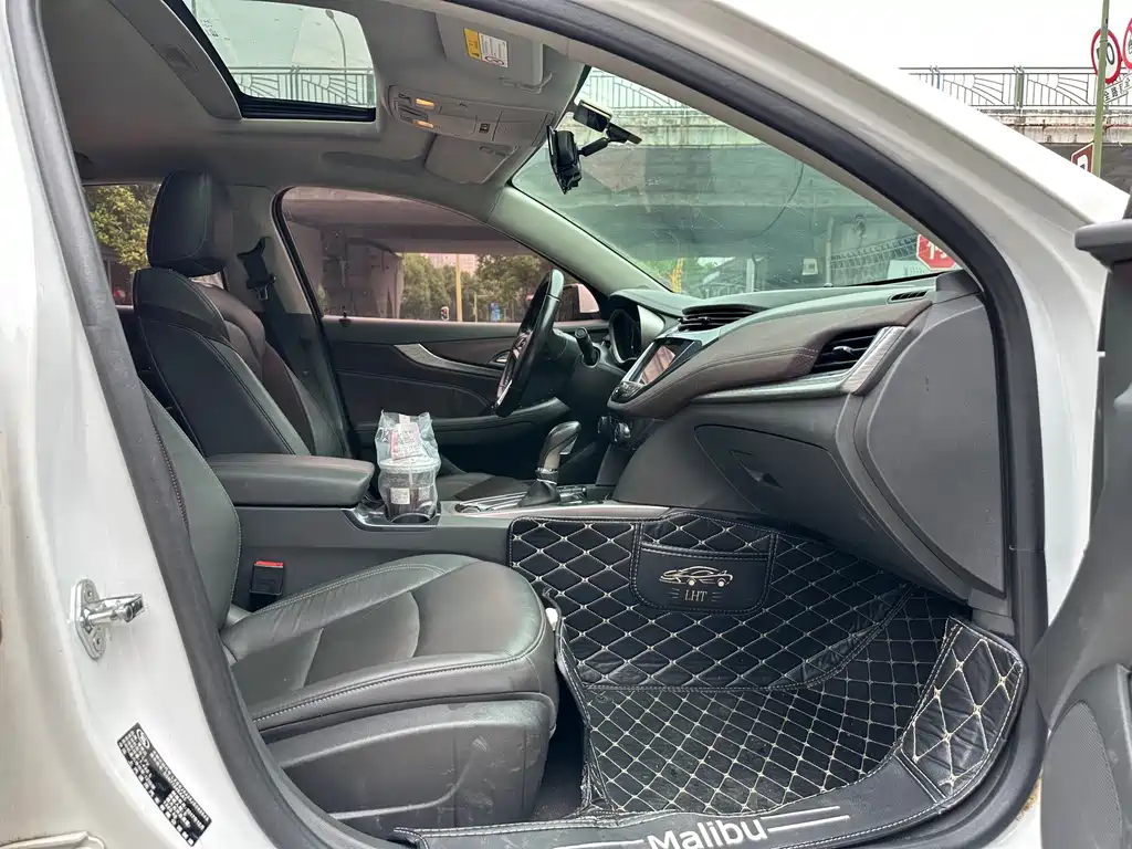 Chevrolet Malibu — миниатюра 9