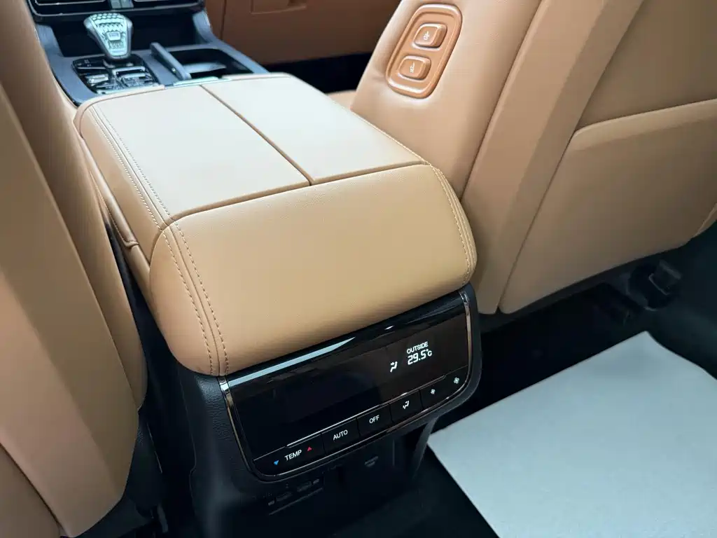 GAC Motor Trumpchi ES9 — миниатюра 9