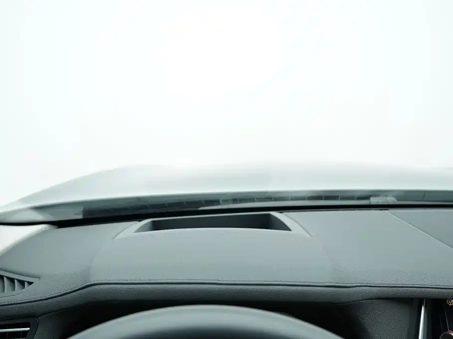 BMW 7 Series — миниатюра 35