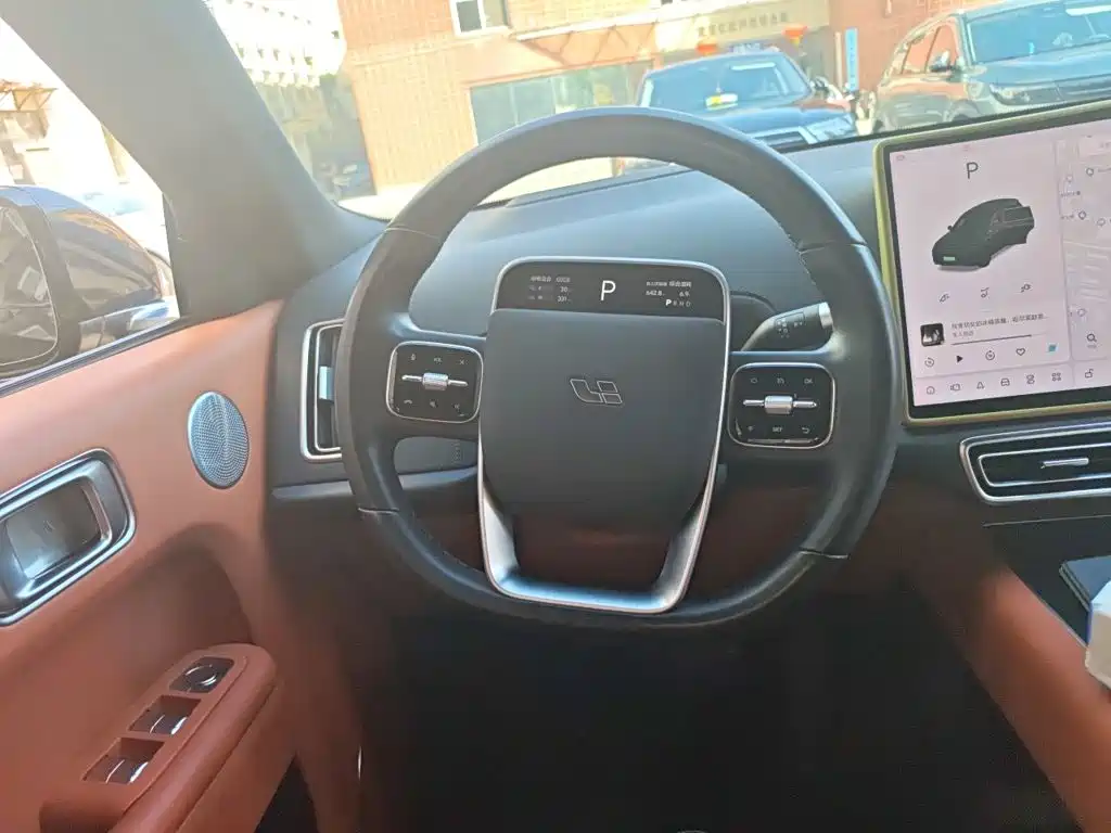 Li Auto Li L8 — миниатюра 6