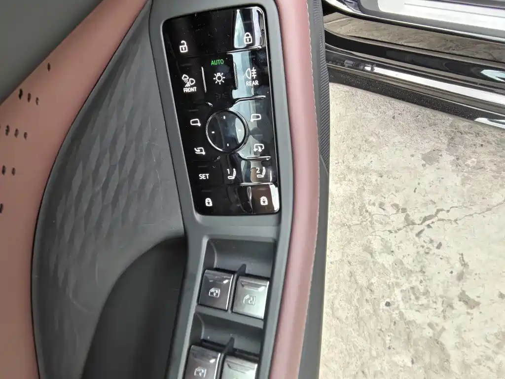 Audi A6L — миниатюра 11